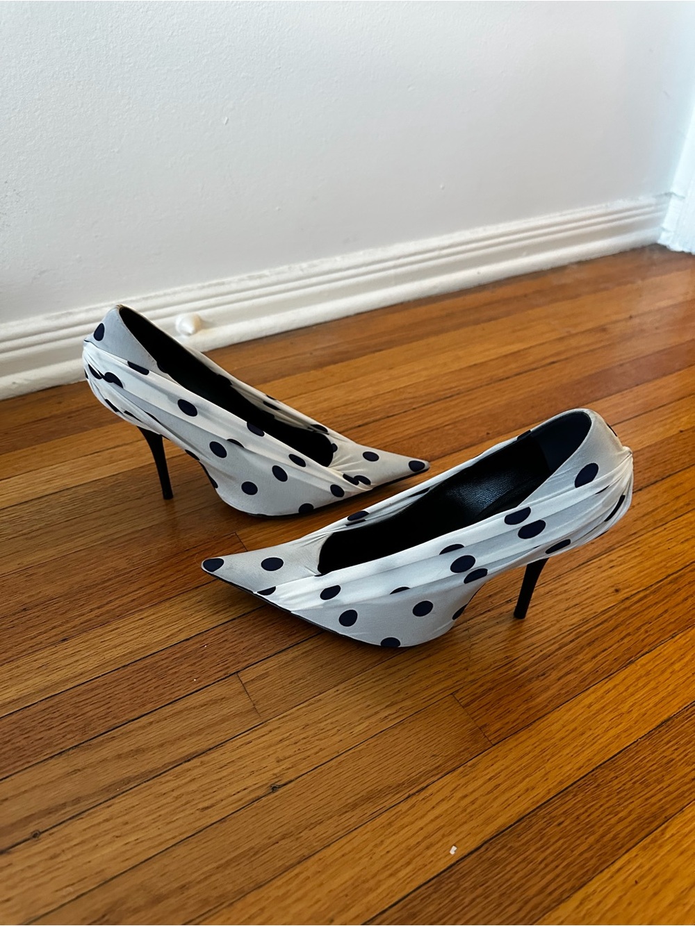 Balenciaga Knife Polka Dot Satin Pumps Sz 37 (US 7)